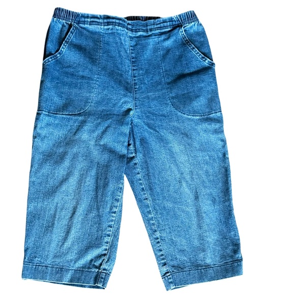 Stretchy Capri Jeans Sz M - Picture 1 of 8